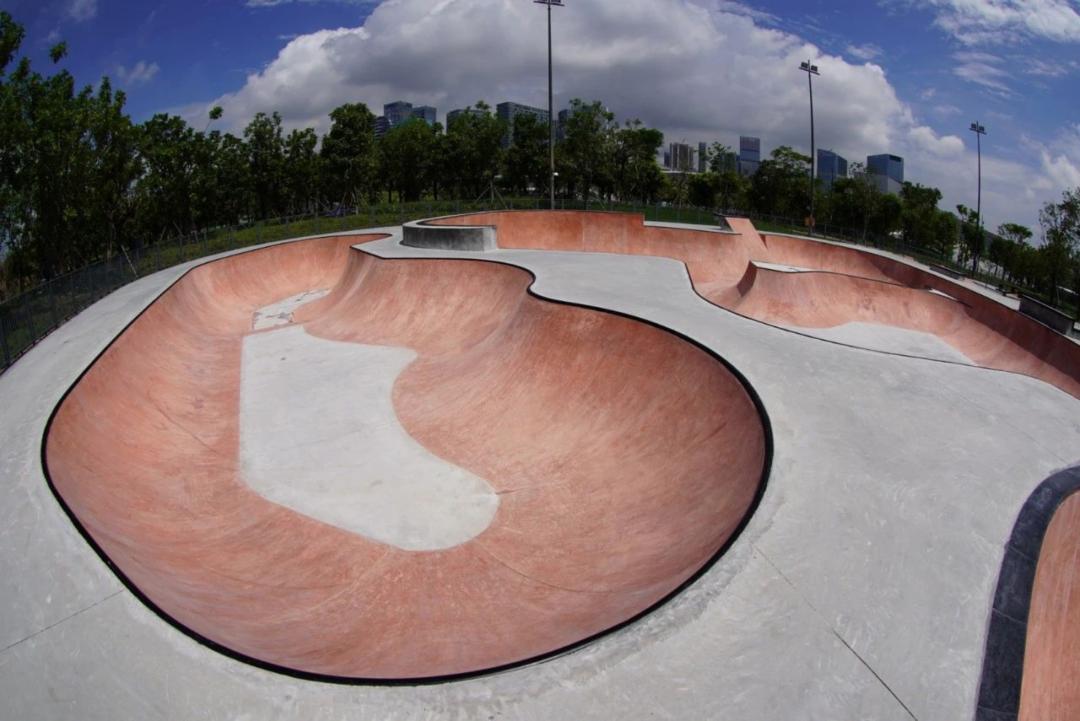 深圳首个奥运标准的海滨滑板营正式开放啦