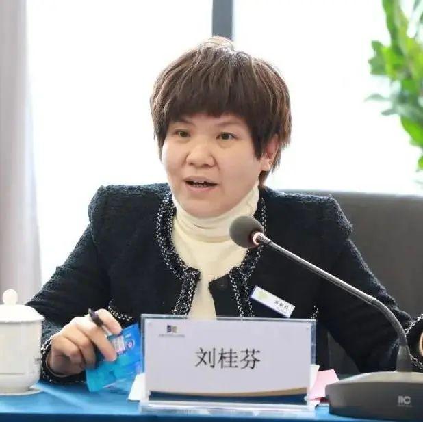 调解员刘桂芬希望能给调解员提供定期专业的培训,设立激励机制,提高