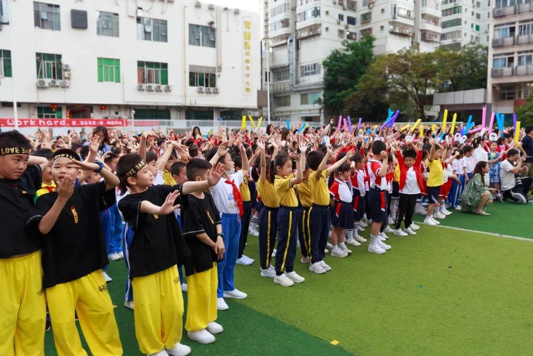 海滨实验小学英语节开幕这样学英语的方式你见过吗