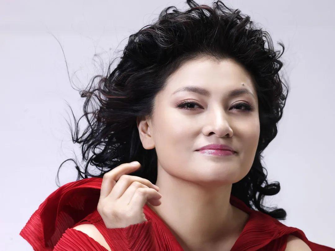 女高音歌唱家 么红