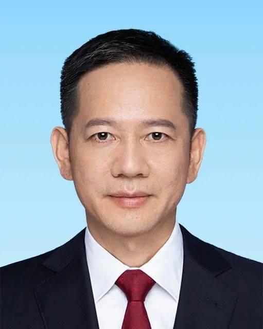 新一届佛山市委领导班子产生郑轲当选市委书记