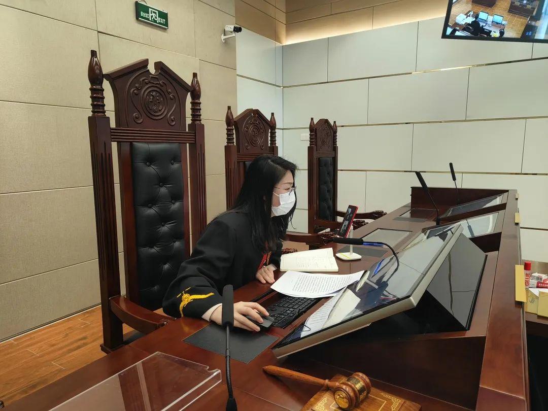 抗疫进行时疫情下的前海法院工作人员有多拼